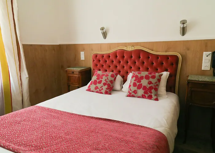 Gloria Hotel 2*
